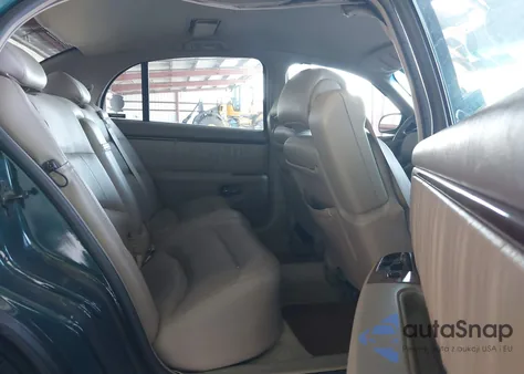 1999 Buick Park Avenue Ultra Cmi z USA, uszkodzony, nr VIN 1G4CU5210X4602965